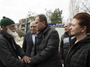 Başkan Seçer: "Adıyaman’ın Ayağa Kalkması İçin Her Türlü Gayreti Göstereceğiz"