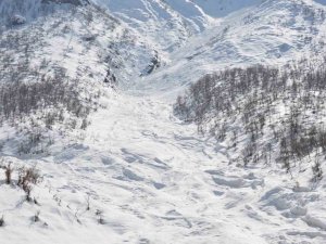 Havalar Isındı, Çığlar Düştü