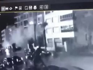 Hatay’da Sahil Apartmanı Depremde Böyle Yıkıldı