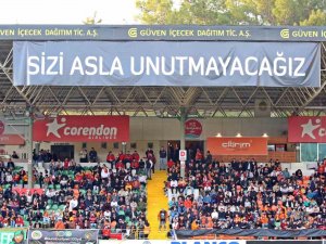 Corendon Alanyaspor - Galatasaray Maçında Duygu Dolu Anlar