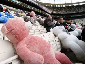 Spor Toto Süper Lig: Beşiktaş: 0 - Fta Antalyaspor: 0 (Maç Devam Ediyor)