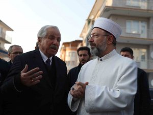 Başkan Erbaş’tan Malatya Hacı Bektaş Veli Kültür Merkezi Vakfı’na Ziyaret