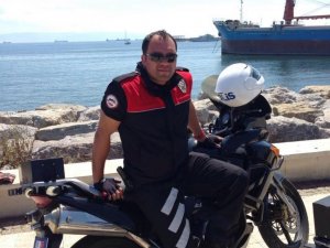 Polis Memuru Kalbine Yenildi