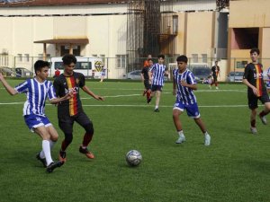 Kaptanspor U15’de Şampiyonluk Hedefliyor