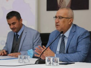 Çamelili Muhtarlara Hizmet İçi Eğitim Verildi