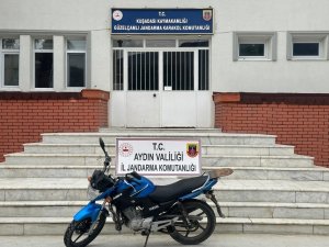 Çaldıkları Motoru Parçalamak İsterken Suçüstü Yakalandı