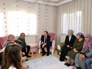 Vali Kızılkaya, Bilecik’e Yerleşen Depremzede Aileler İle Bir Araya Geldi