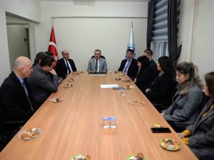 Diş Hekimliği Fakültesi’nde Görev Değişimi