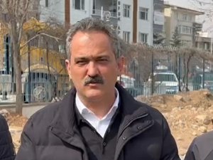 Malatya’da 5.6 Deprem, 22 Bina Yıkıldı
