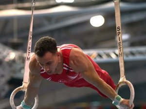 Artistik Cimnastik Dünya Kupası’nda İ̇zmirli Sporcular Rüzgarı