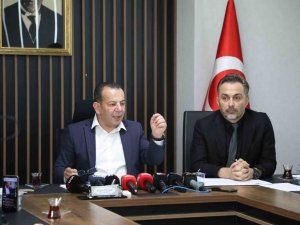 Bolu Belediye Başkanı Tanju Özcan, "Bolu, Muhtemel Bir Deprem İçin Birçok Şehirden Daha Hazırlıklı"