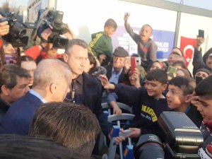 Cumhurbaşkanı Erdoğan: "Türkiye Tüm Felaketlerin İzlerini Kısa Sürede Silmeyi Başarmış Bir Ülkedir"