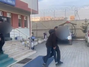 Okuldan Kömür Çalan 2 Kişi Tutuklandı