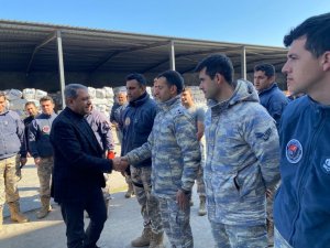 Balıkesir Deprem Bölgesinde Yaraları Sarıyor