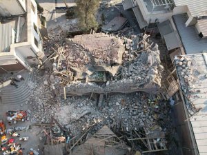 405 Yıllık Tarihi Saraçhane Camii Yerle Bir Oldu