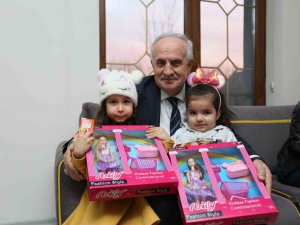 Başkan Aygün, Derince’ye Gelen Depremzedeleri Yalnız Bırakmadı