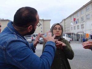 Engelli Çift, Namaza Kalkınca Depremden Sağ Kurtuldu