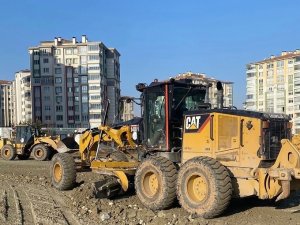 Elazığ Belediyesinden Konteyner Kent Kurulumuna Destek