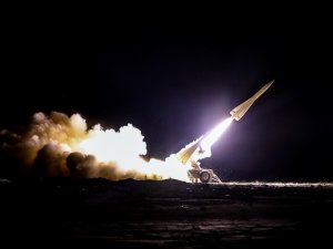 İ̇ran, Hava Sahasının Üçte İkisini Kapsayan Savunma Tatbikatına Başladı