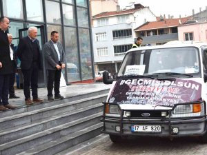 Lapseki Belediyesi Deprem Bölgesine 14’üncü Yardım Aracını Gönderdi