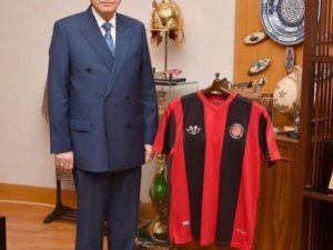 Fatih Karagümrük: "Devlet Bahçeli’nin Kulübümüzün Üyesi Olma Kararı Büyük Bir Sevinçle Karşılanmıştır"