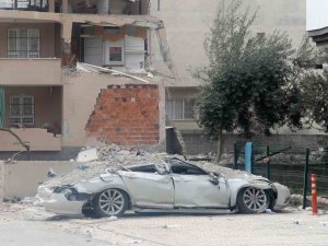 Muhtar Mahallesini Vatandaşlarla Yeniden İnşa Ediyor