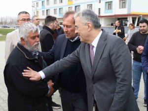 Vali Erol Ayyıldız Kyk Yurdunda Kalan Depremzedeleri Ziyaret Etti