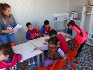 Diyarbakır’da Depremzede Çocuklara ’Mini Eğitim Kampüsü’ Kuruldu