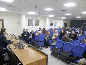 Subü Akademisyenlerin Sınıf Performansını Artırıyor