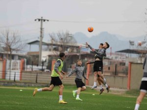 Nazilli Belediyespor, Esenler Erokspor Hazırlıklarına Başladı