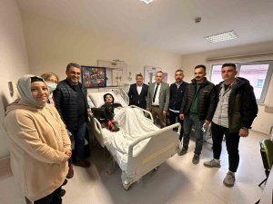 Enkaz Altından 248 Saat Sonra Kurtulan Aleyna Ölmez, Kendisini Hayata Yeniden Bağlayan Ekiple Bir Araya Geldi