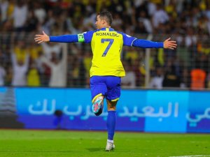 Cristiano Ronaldo, Suudi Arabistan’da Ayın Futbolcusu Seçildi