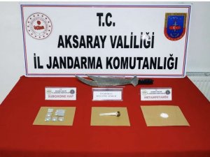 Uyuşturucu Tacirlerine Jandarma Baskını: 2 Gözaltı