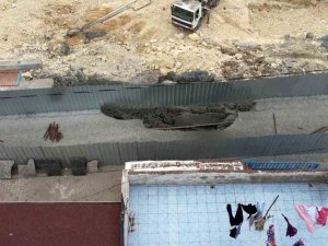 Başakşehir’de İnşaat Çalışması Sırasında Yol Çöktü