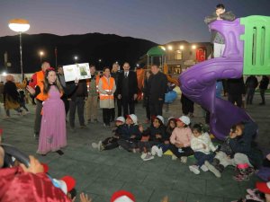 Gezici Çocuk Kütüphaneleri İ̇slahiye Ve Nurdağı’nda Çocuklarla Buluşuyor