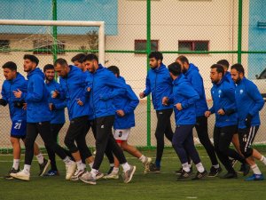 Karakoçan 1985, Antrenmanlarını Sürdürüyor