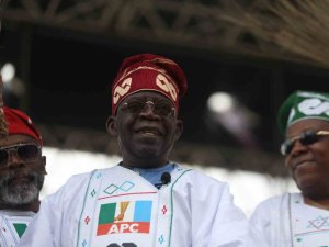 Nijerya’nın Yeni Devlet Başkanı Tinubu Oldu