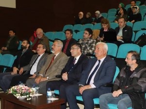 Nevü’de Tüm Öğrenenler İ̇çin Dijital Eğitimi İ̇yileştirme (Ideal) Projesi Paydaş Bilgilendirme Toplantısı Yapıldı