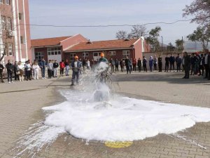 Muğla’da Öğretmen Ve Öğrencilere Yangın Eğitimi Verildi