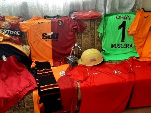Cihan’dan Geriye İmzalı Formalar Ve Madencilerin Hediyesi Baret Kaldı