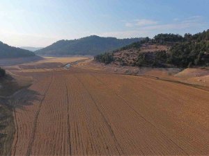 Sındırgı Çaygören Barajı Endişe Veriyor