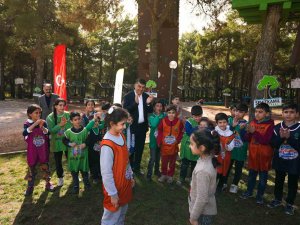 Fadıloğlu, Yetim Çocuk Ve Annelerini Misafir Etti
