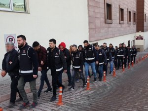 Kaçakçılık Operasyonunda 11 Kişi Adli Kontrolle Serbest
