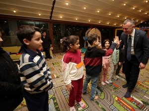 Başkan Büyükakın’dan Depremzedelere: "Sizler Bizim Baş Tacımızsınız"