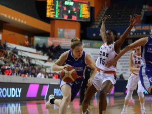 Çbk, Avrupa’da Gruptaki Son Maçını Kazandı