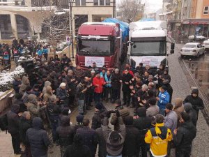 Sındırgılı Vatandaşlar Depremzedeler İçin Seferber Oldu