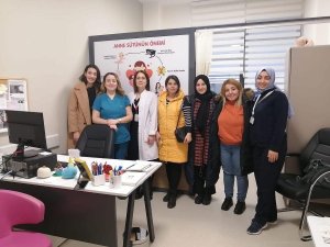 Bozüyük Devlet Hastanesi Gebe Okulu Şubat Ayı Mezunlarını Verdi