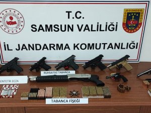 Samsun’da Suikast Silahının da Bulunduğu Çok Sayıda Silah Ele Geçirildi