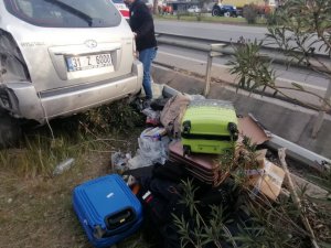 Antalya’ya Gelen Depremzede Çift, Geçirdikleri Kazada Yaralandı