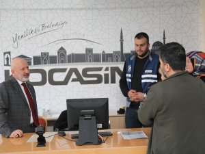 Başkan Çolakbayrakdar: “Dualarımız Ve Yüreğimiz, Depremzede Kardeşlerimizle”